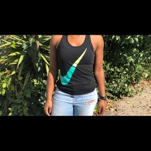 Nike workout tank